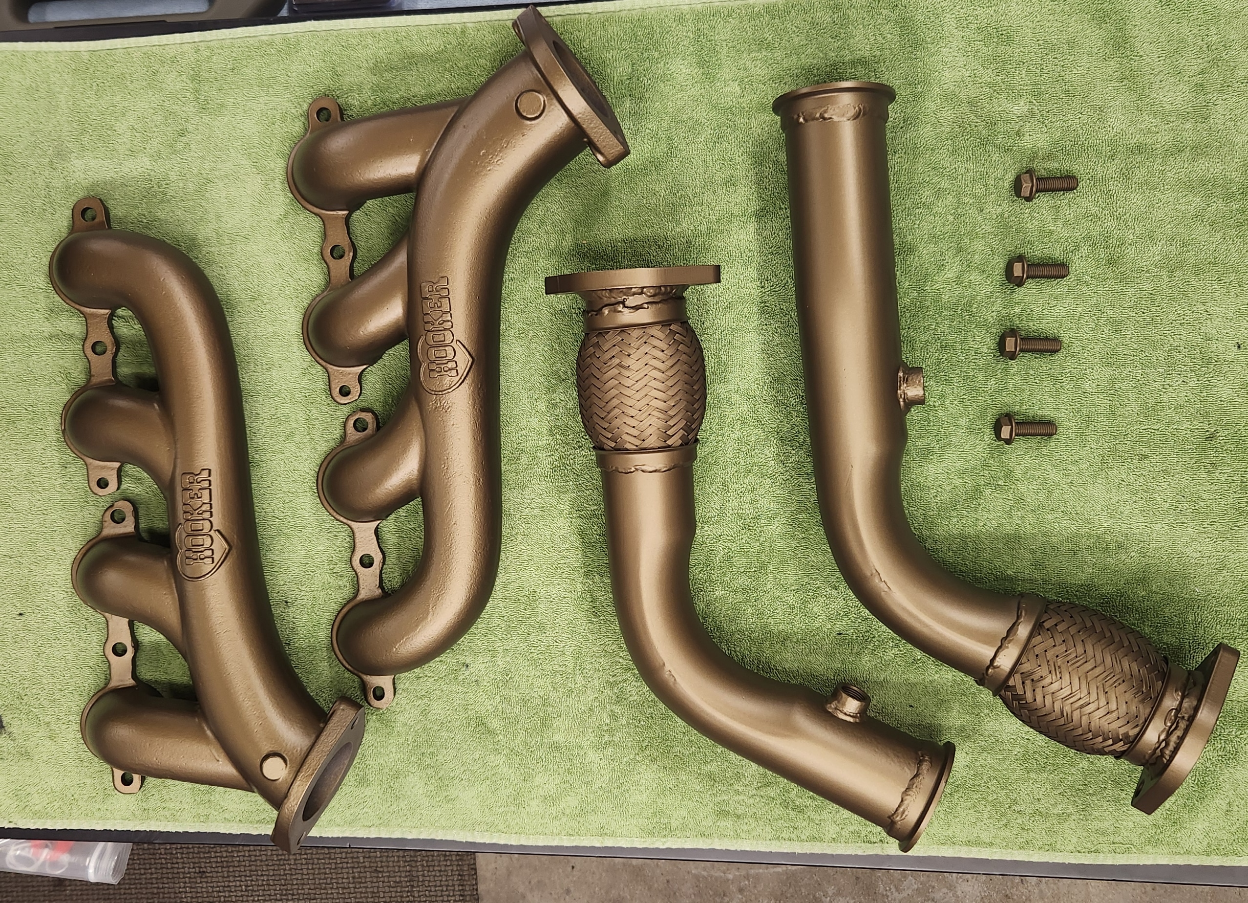 V8 Headers finished with H-148 | Cerakote