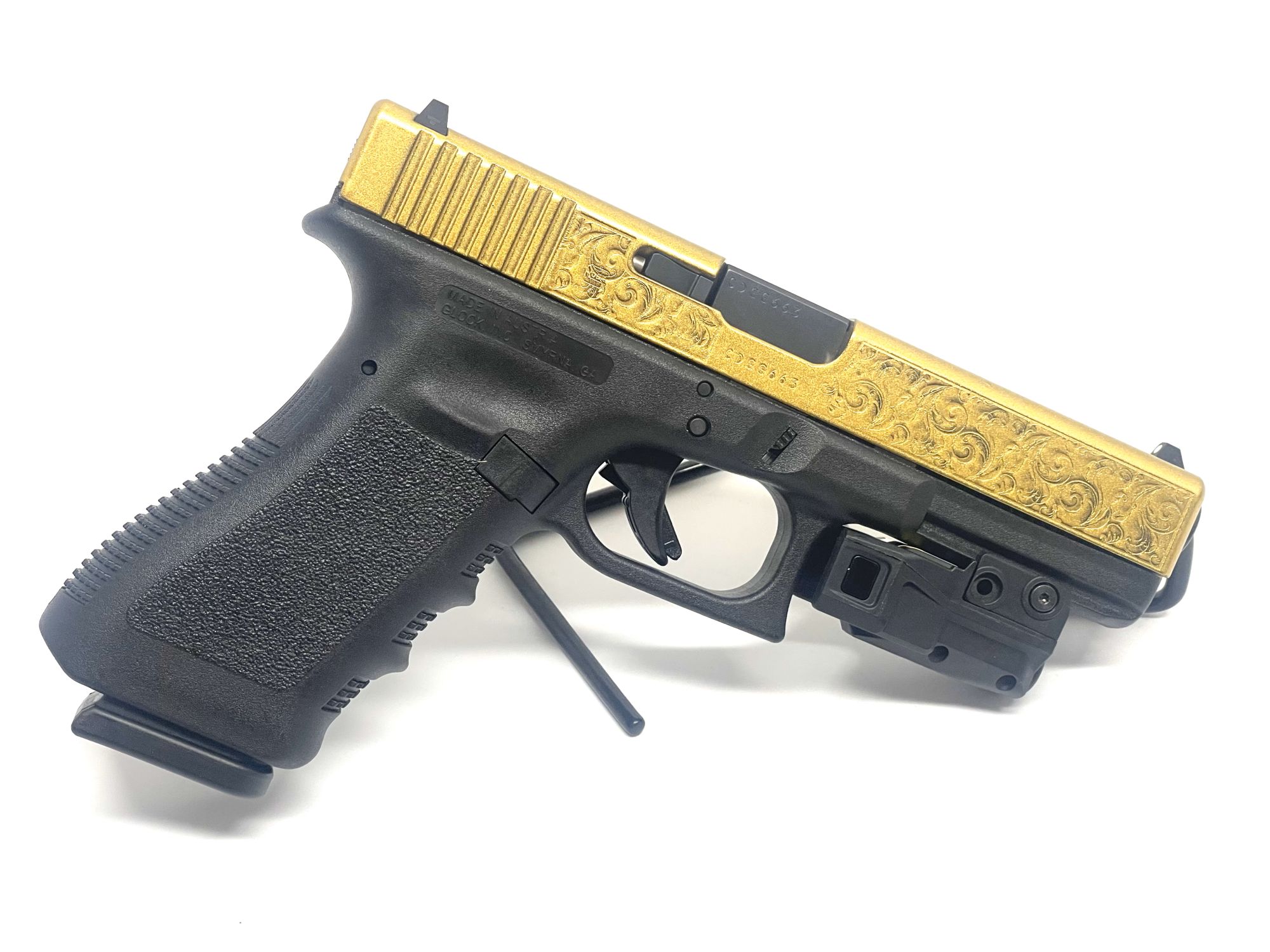 Custom Engraved Glock 17 | Cerakote