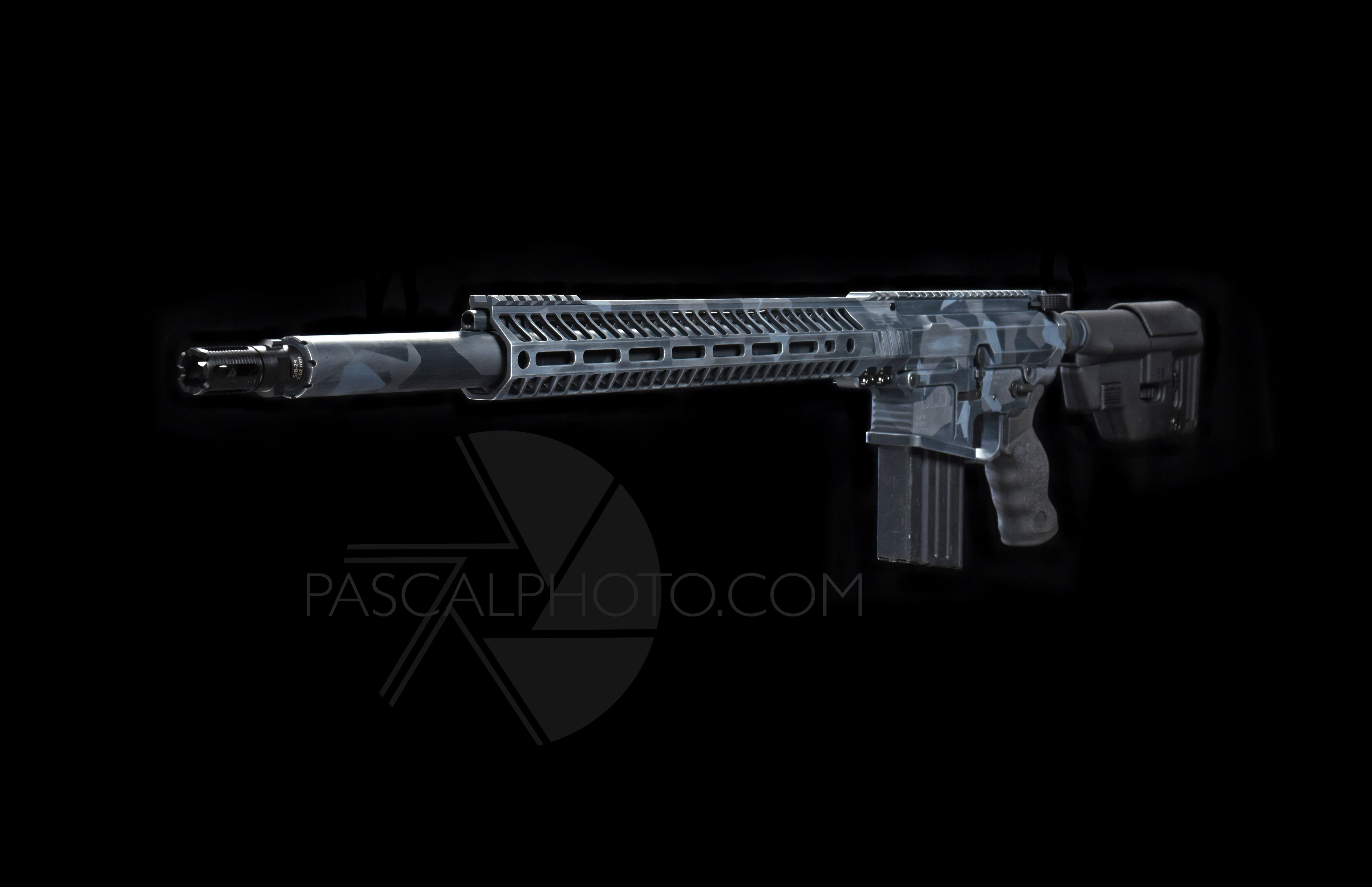 Custom Distressed Splinter AR-10 Rifle | Cerakote