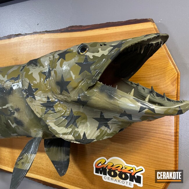 Live Skin Muskie Mount In "muskie Multicam."