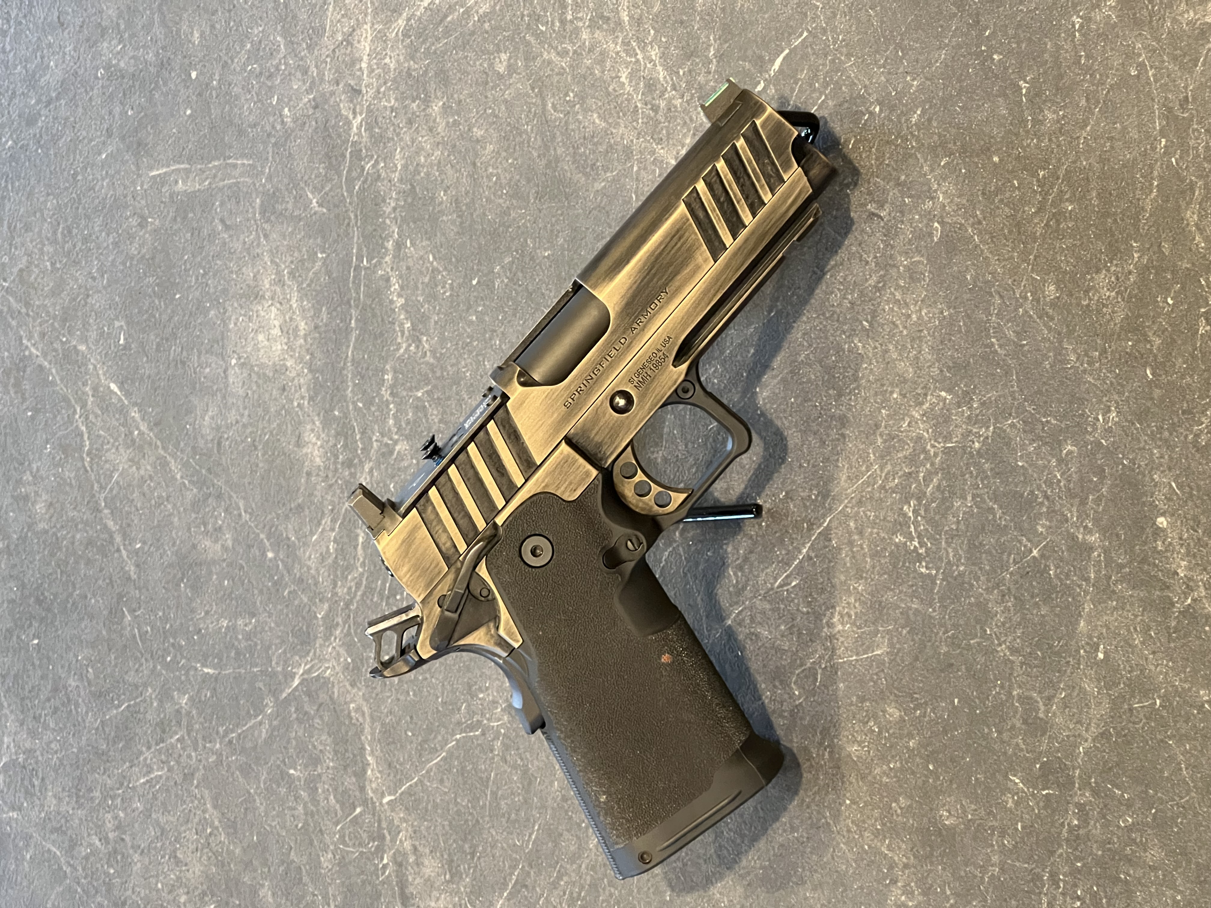 Custom Prodigy battle worn | Cerakote