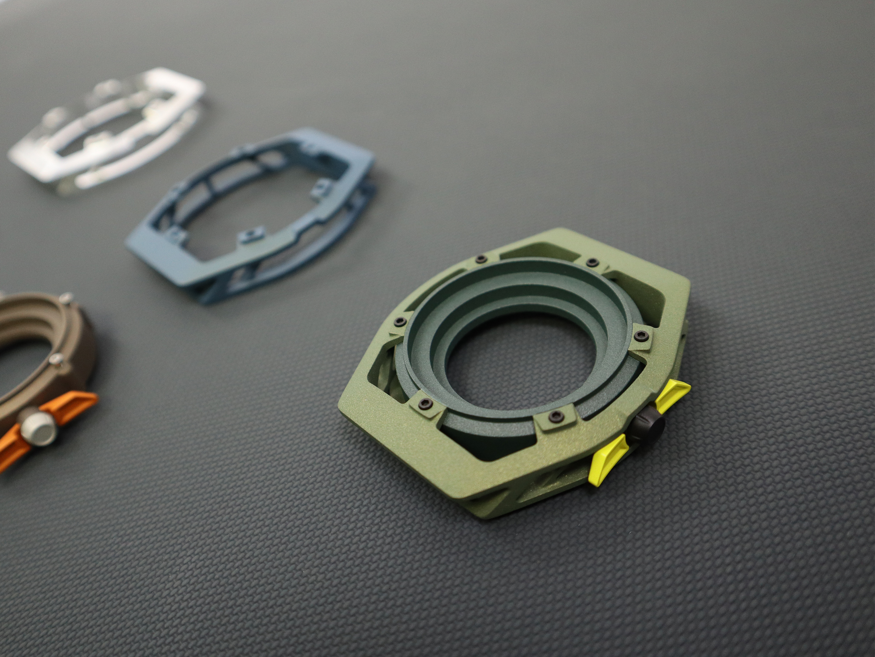 Prototype Smartwatch in 2 Color Schemes | Cerakote