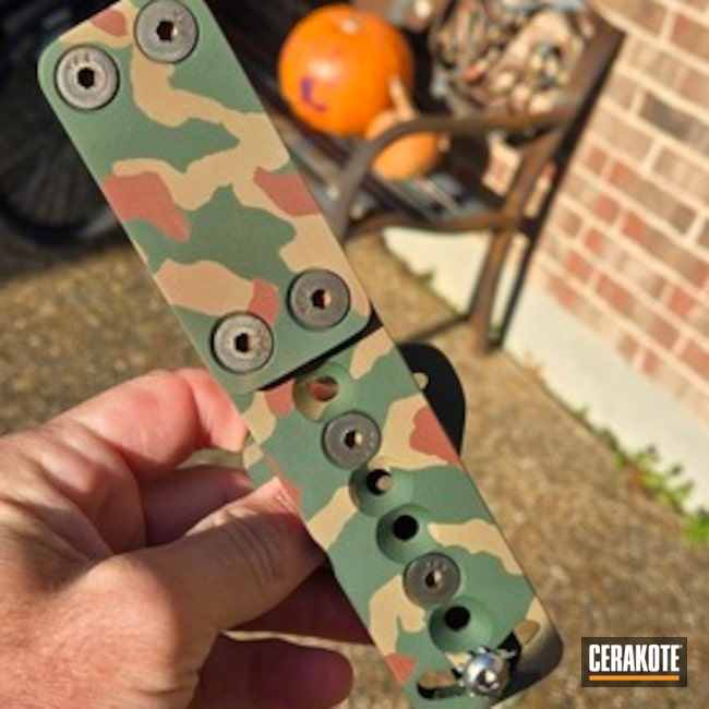 Competition Holster Hanger - Vsr Camouflage