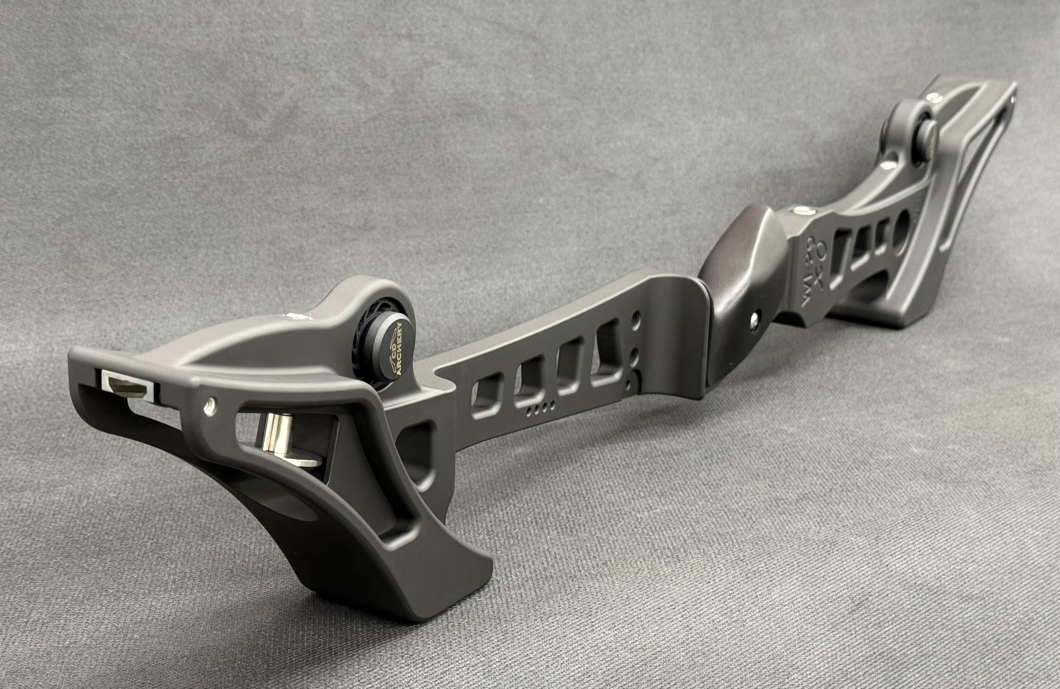 Top Point Riser Limb Barebow Riser | Cerakote