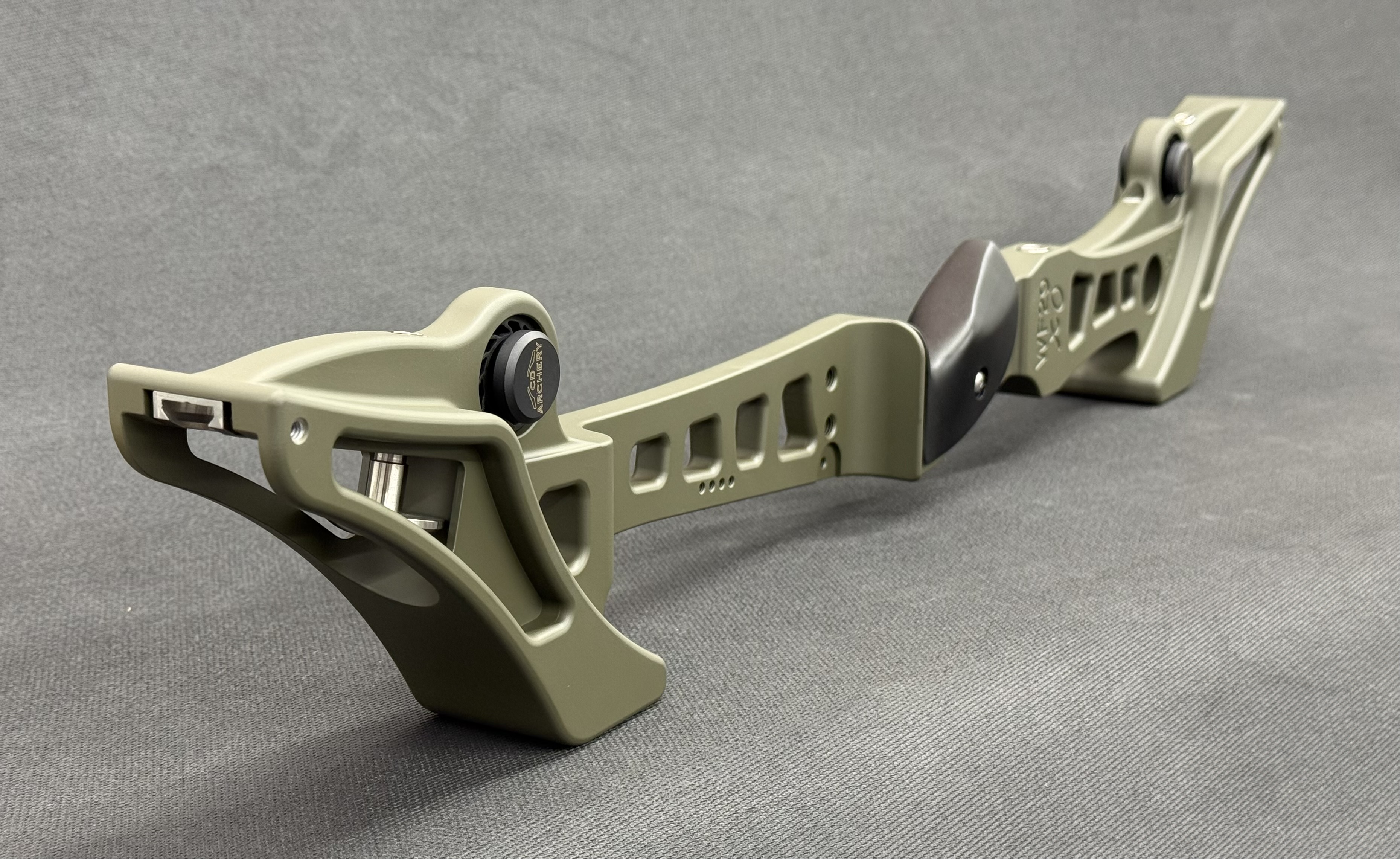Bow Riser Tape Barebow riser | Cerakote