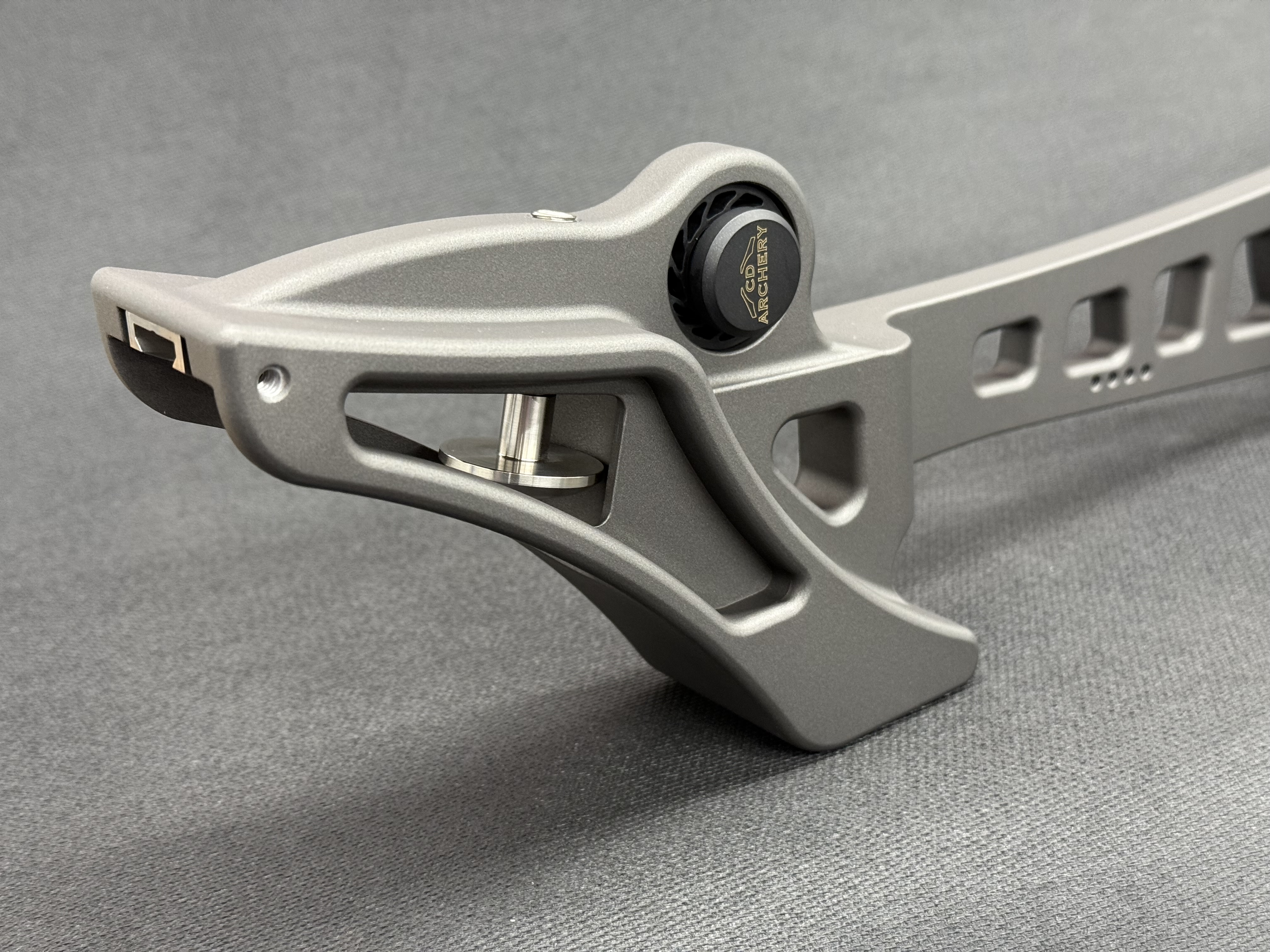 Top Point Riser Limb Barebow Riser | Cerakote