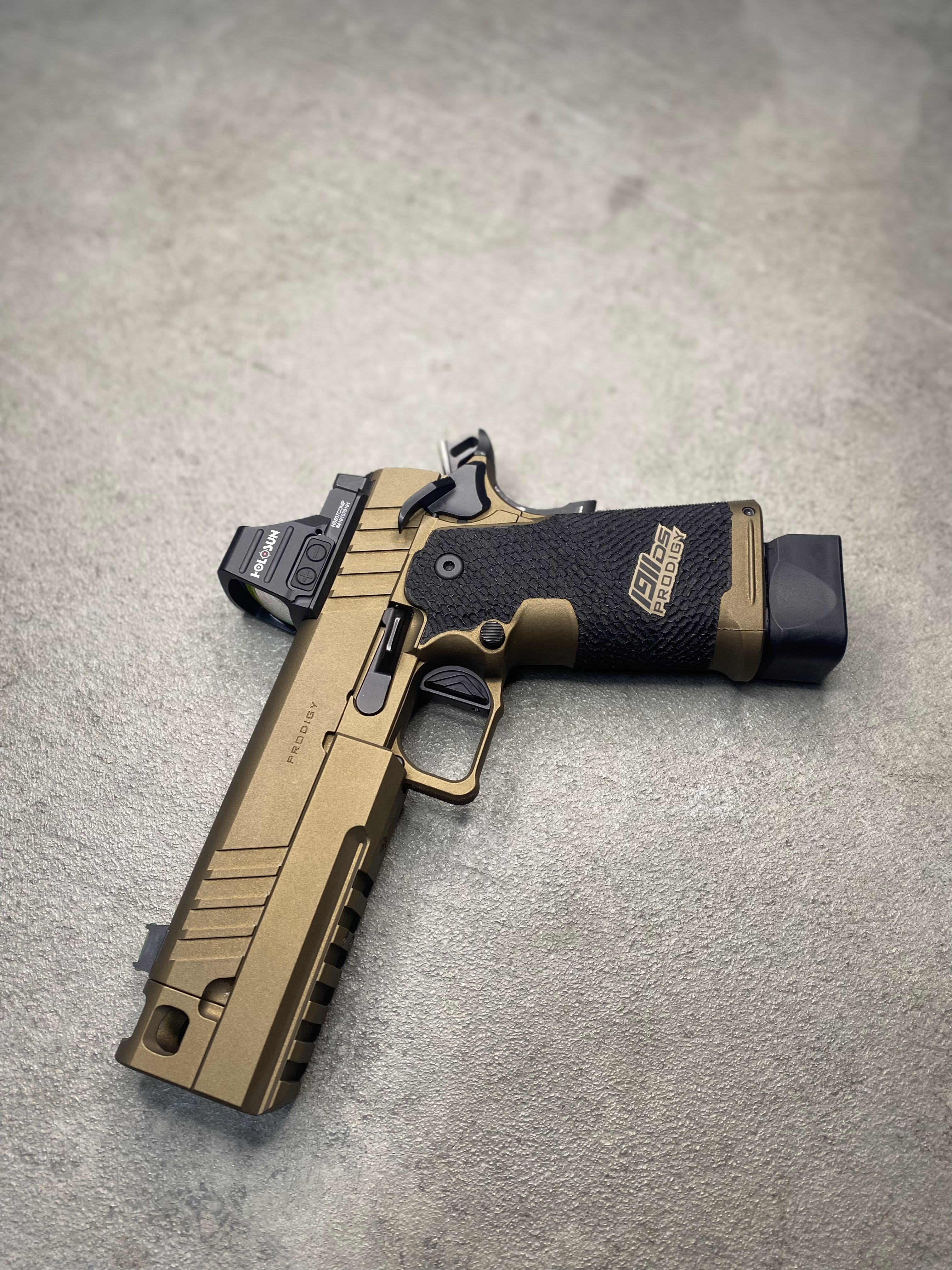 Springfield Prodigy with custom stippling | Cerakote