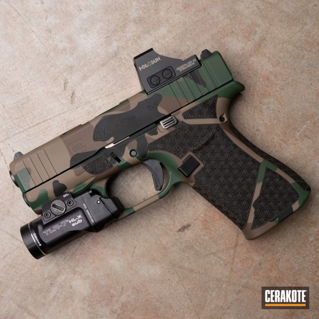 Woodland M81 Finish On Glock 43x With Stippling 