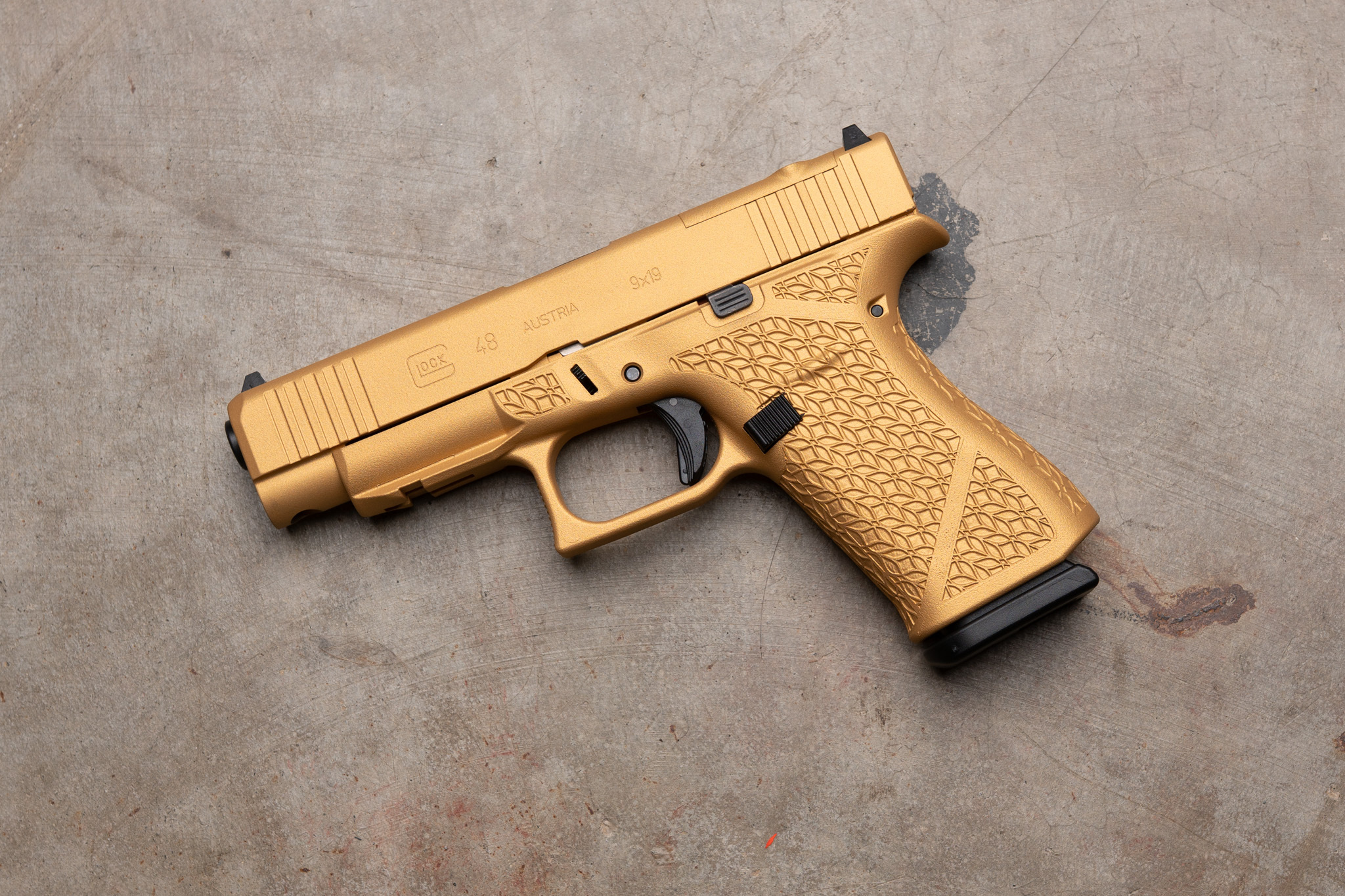 Single Color Gold Glock Gen 5 | Cerakote