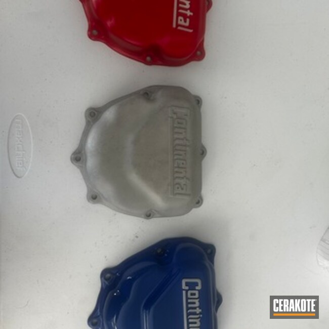 Aircraft Engine Valve Covers And Intake Tubes