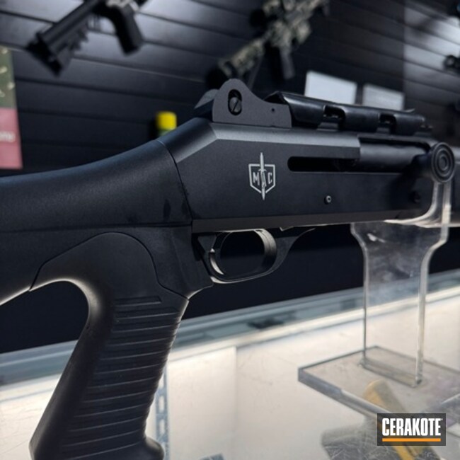 Shotgun In Graphite Black