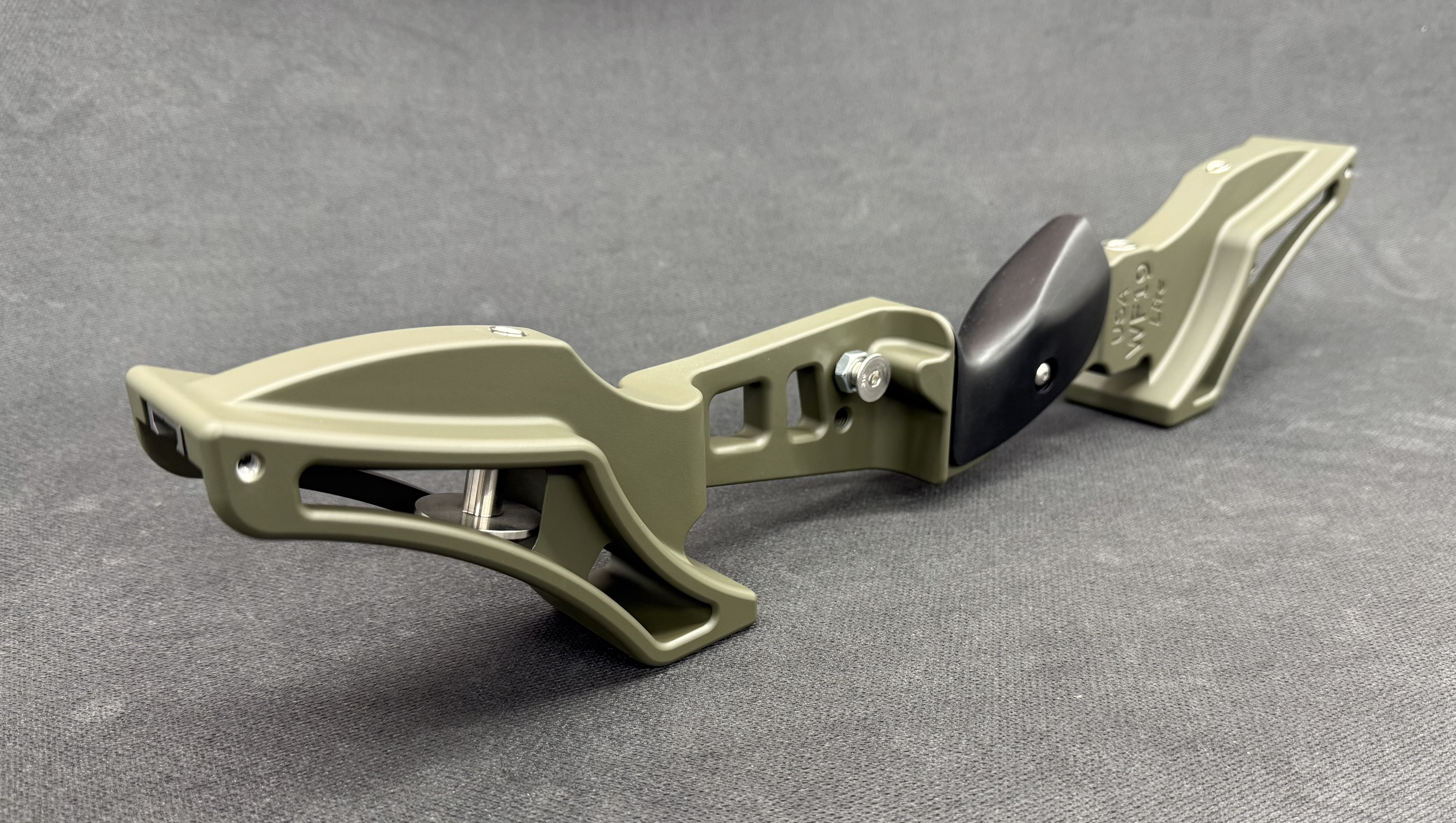 Bow Riser Tape Barebow riser | Cerakote