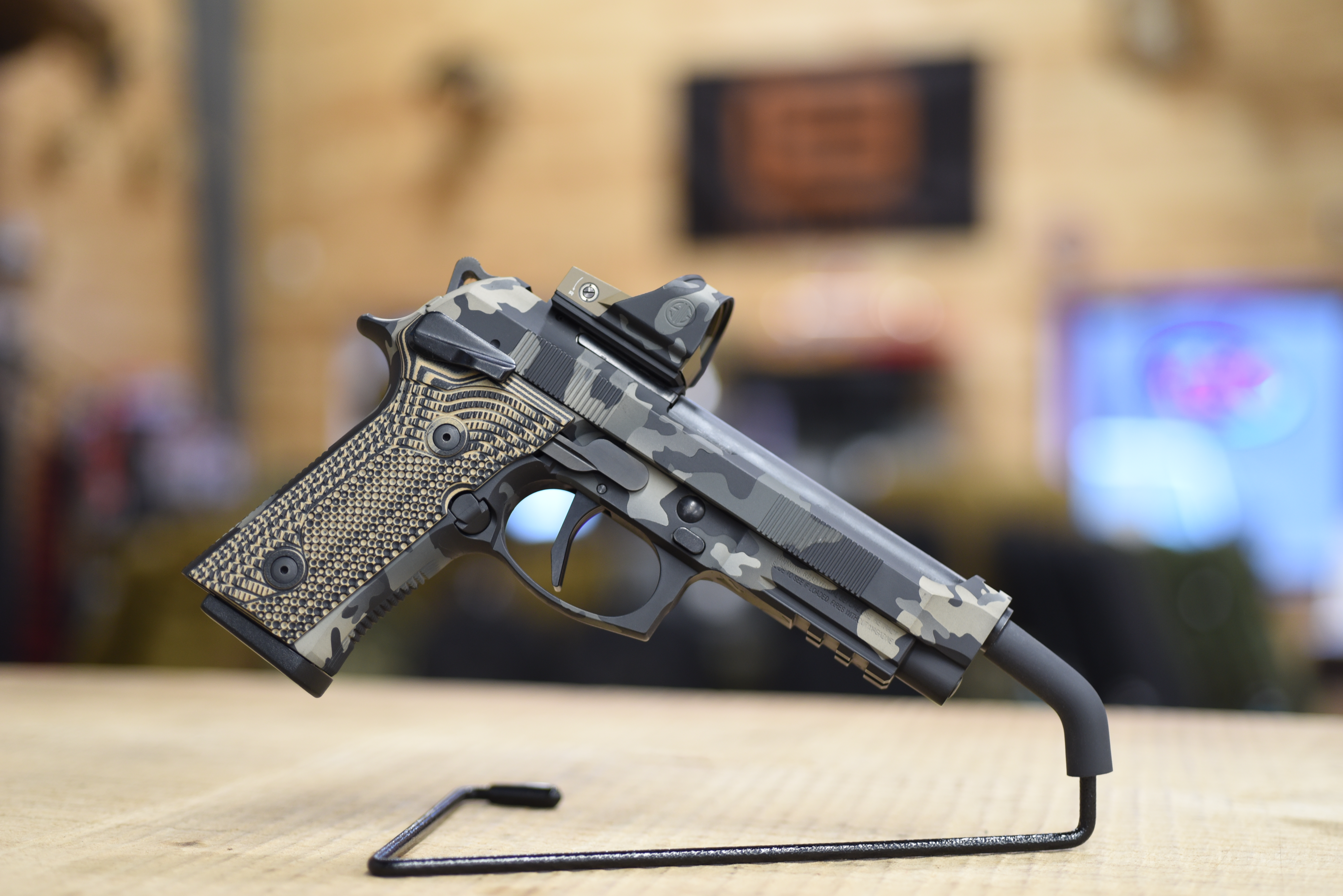 Tan Urban Camo 92XI | Cerakote
