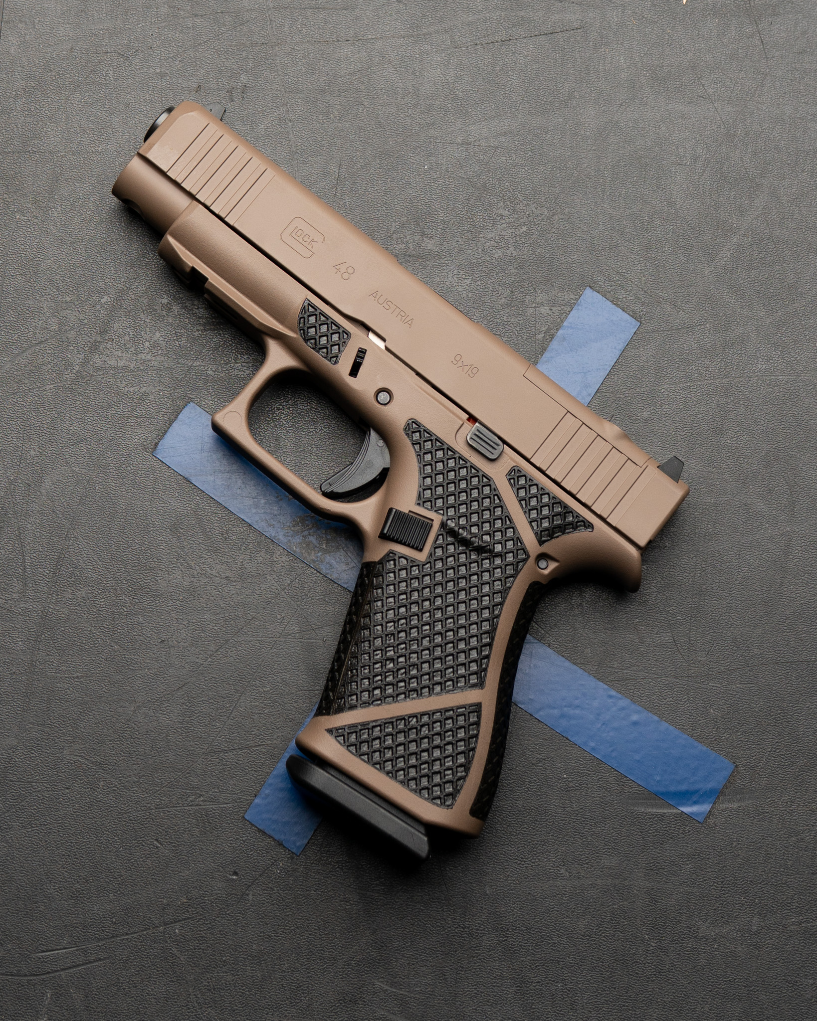 Glock 48 featuring M17 Coyote Tan | Cerakote