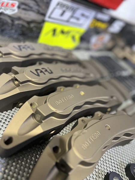 Subaru brake calipers - over sized front - graphite black lettering ...
