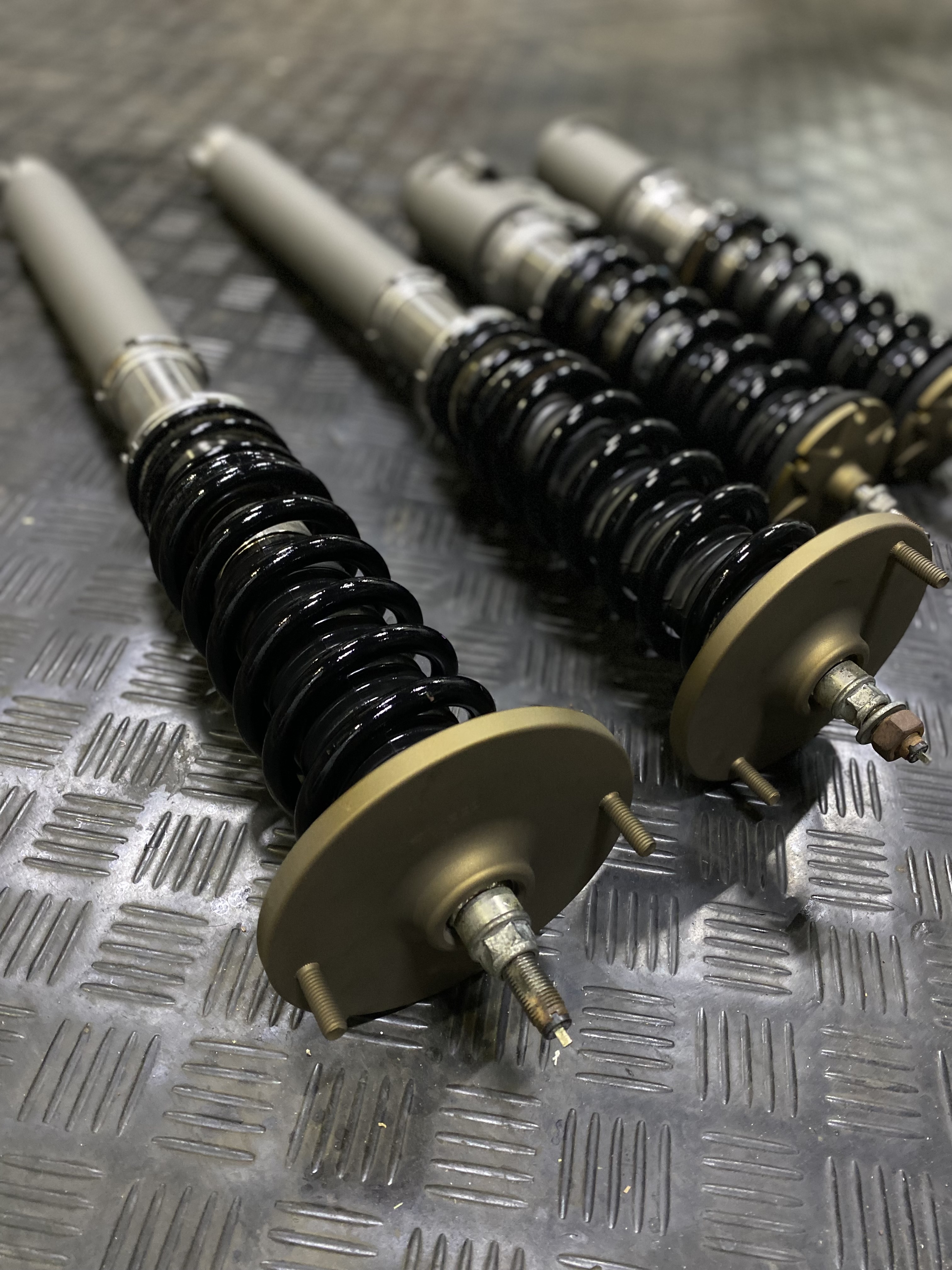 Wsr Racing Shocks Race car shocks restored - Tungsten & burnt bronze | Cerakote