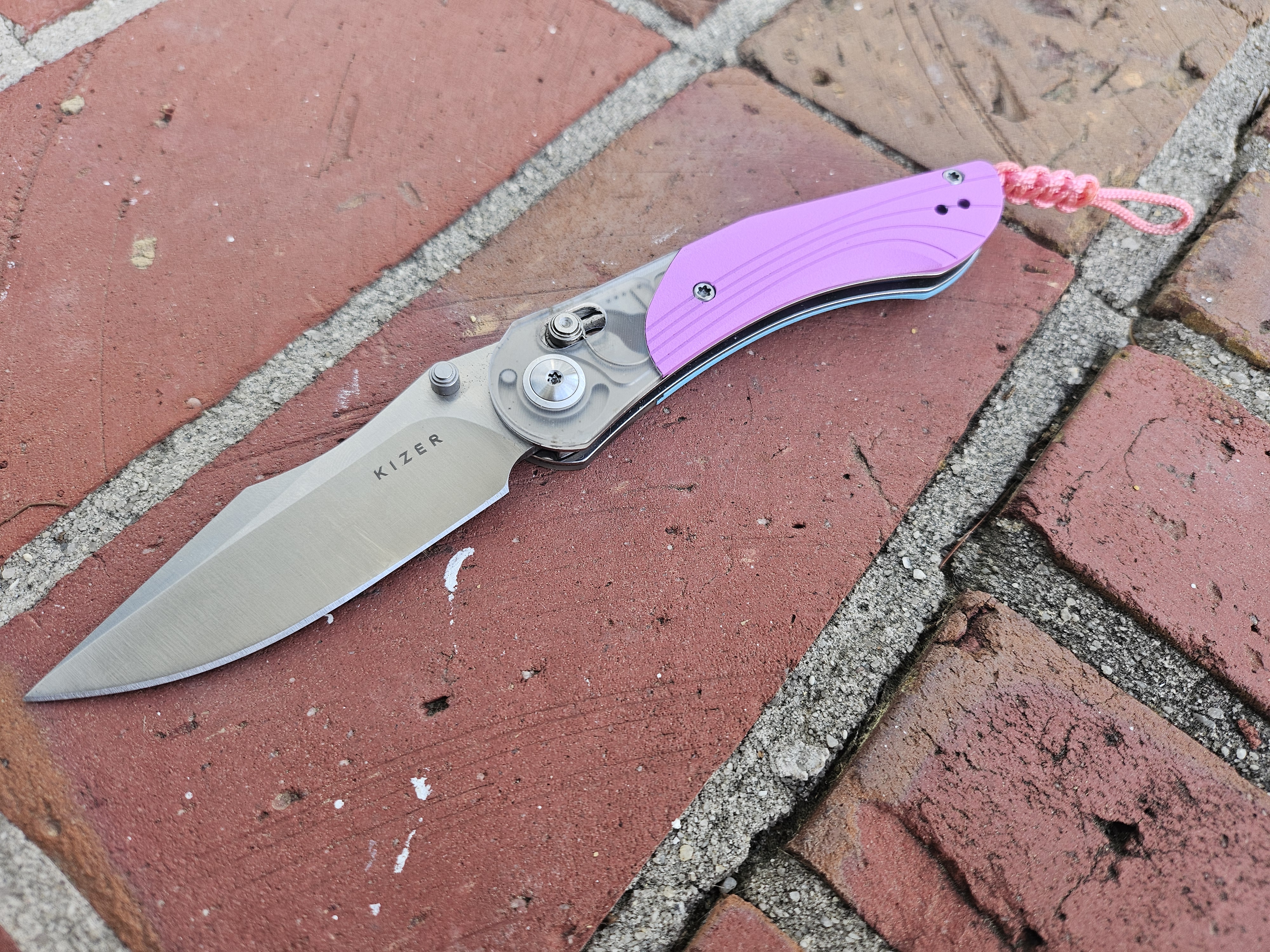 Kizer Mini Mystic in Purplexed and Robin's Egg Blue | Cerakote