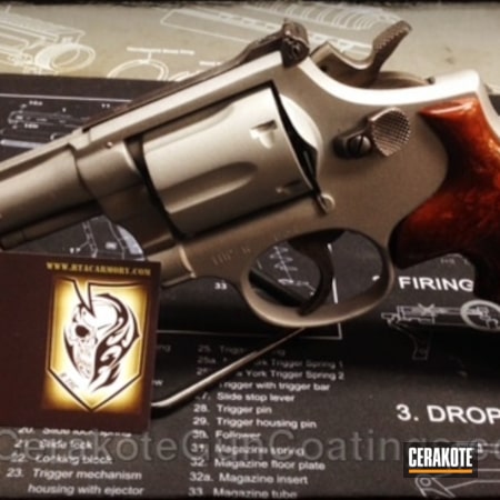 Powder Coating: Smith & Wesson,Smith & Wesson Model 15,Revolver,Satin Mag H-147