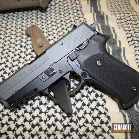 Powder Coating: Sig Sauer,Cerakote,Handguns,Sig P220,SIG™ DARK GREY H-210