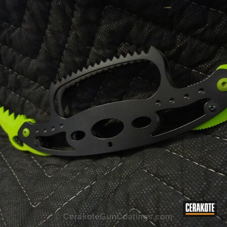 Powder Coating: Bright White H-140,Graphite Black H-146,Knives,Zombie Green H-168,Zombie Killer,Zombie,Clear Coat