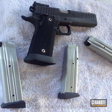 Powder Coating: Handguns,Crushed Silver H-255,SOCOM BLUE  H-245,Sniper Grey H-234,Sniper Grey,STI