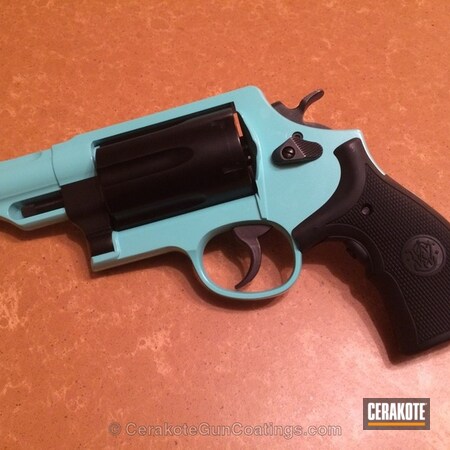 Powder Coating: Smith & Wesson,Revolver,Robin's Egg Blue H-175