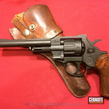 Powder Coating: Graphite Black H-146,Revolver