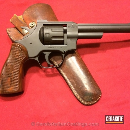 Powder Coating: Graphite Black H-146,Revolver
