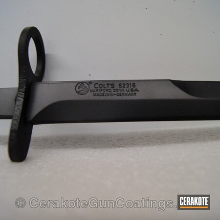 Powder Coating: Graphite Black H-146,Knives,Colt
