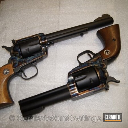 Powder Coating: Graphite Black H-146,Revolver,Ruger