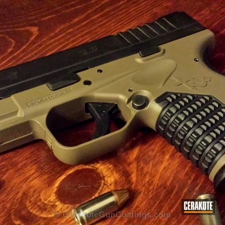 Powder Coating: Graphite Black H-146,Handguns,Springfield Armory,Flat Dark Earth H-265