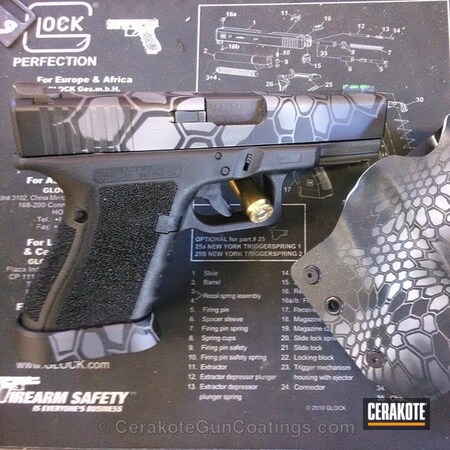 Powder Coating: Graphite Black H-146,Glock,Stone Grey H-262,Handguns,Combat Grey H-130