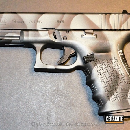 Powder Coating: Glock,Handguns,Armor Black H-190,Glock 19,Gun Metal Grey H-219