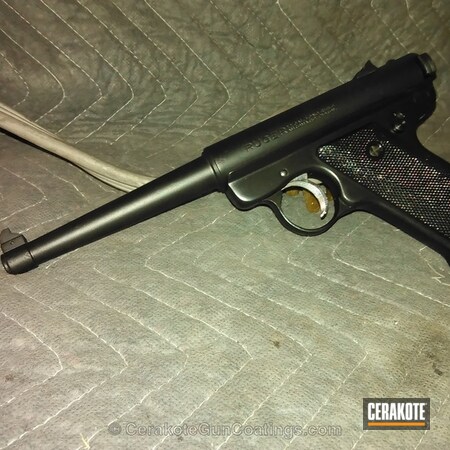 Powder Coating: Graphite Black H-146,Handguns,Ruger