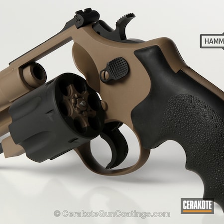 Powder Coating: Graphite Black H-146,Smith & Wesson,Revolver,MAGPUL® FLAT DARK EARTH H-267