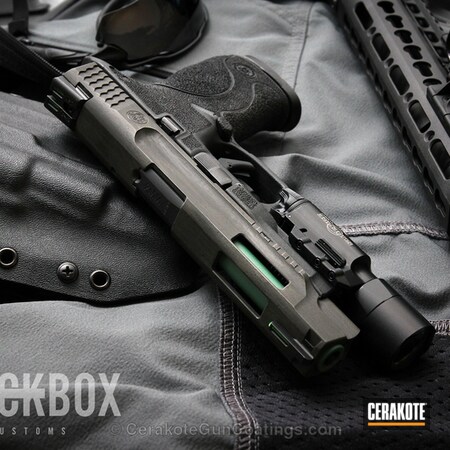 Powder Coating: Smith & Wesson,Handguns,Armor Black H-190,MAGPUL® O.D. GREEN H-232