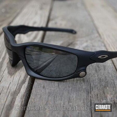 Powder Coating: Sunglasses,Graphite Black H-146,Oakley Fuel Cells,Flat Dark Earth H-265,Oakley