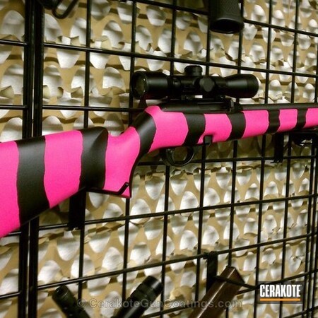 Powder Coating: Graphite Black H-146,Ladies,Hunting Rifle,Prison Pink H-141