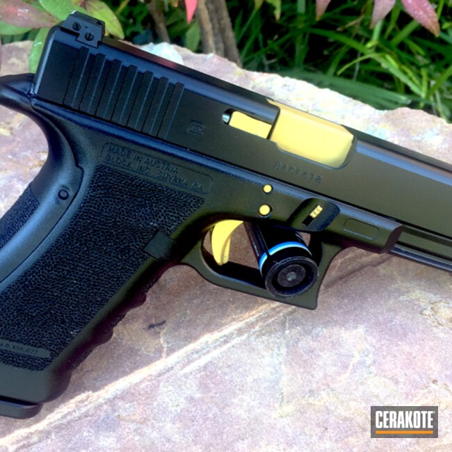 Cerakoted: Graphite Black H-146,Two Tone,Pistol,Glock,Glock 17,Gold H-122
