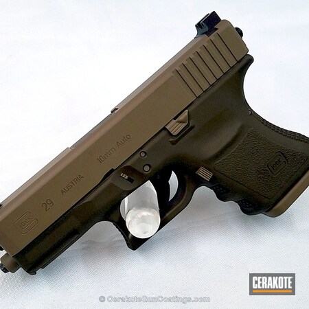 Powder Coating: Glock 29,Glock,Two Tone,Pistol,Patriot Brown H-226,MAGPUL® FLAT DARK EARTH H-267