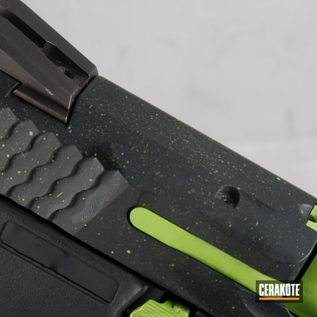 Powder Coating: Smith & Wesson M&P,Smith & Wesson,Custom M&P9 Competition Gun,Zombie Green H-168,Splatter,Competition Gun,MAGPUL® STEALTH GREY H-188,3 Gun