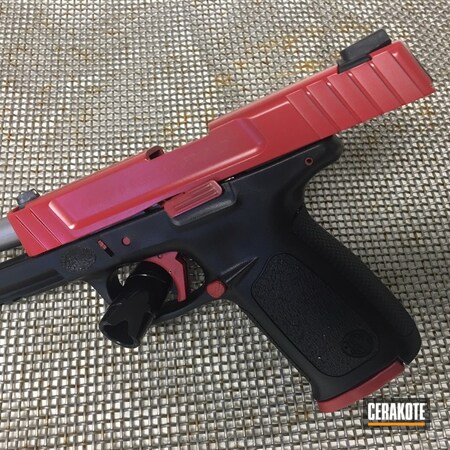 Powder Coating: Smith & Wesson,SD40VE,Pistol,FIREHOUSE RED H-216