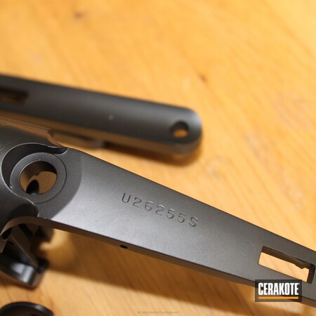Powder Coating: Graphite Black H-146,Shotgun,Beretta,Solid Tone,Gun Parts