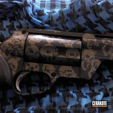 Powder Coating: Armor Black H-190,Revolver,Taurus,Burnt Bronze H-148,Skull