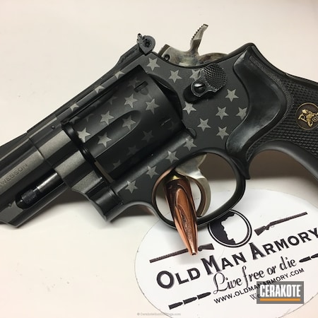 Powder Coating: Graphite Black H-146,Smith & Wesson,S&W 357 Magnum,Revolver,America,Gun Metal Grey H-219,American Flag