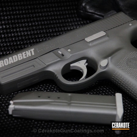 Powder Coating: Smith & Wesson,Handguns,BATTLESHIP GREY H-213,SIG™ DARK GREY H-210