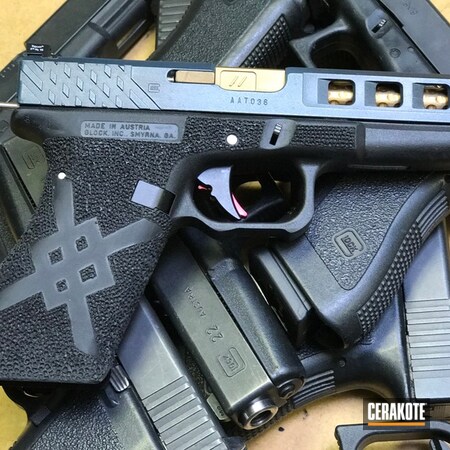 Powder Coating: Graphite Black H-146,Glock,Pistol,Blue Titanium H-185,Battleworn,Glock 17,Zev