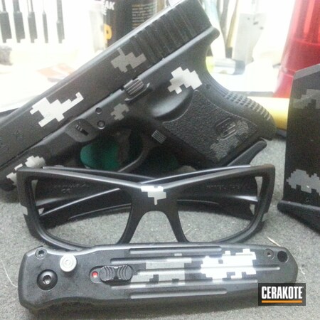 Powder Coating: Glock,Glock 26,Snow White H-136,Pistol,Armor Black H-190,Tungsten H-237,Digital Camo,Oakley