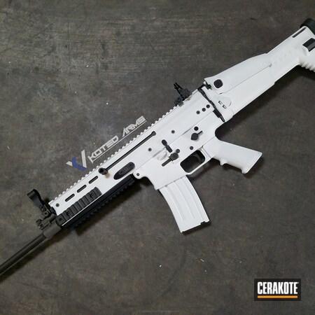 Powder Coating: Bright White H-140,Two Tone,FN Mfg.,Tactical Rifle,SCAR