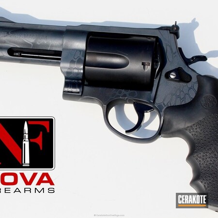 Powder Coating: S&W 460 Magnum,Smith & Wesson,Typhon Kryptek,Graphite Black H-146,Revolver,Sniper Grey H-234,Custom Camo,MAGPUL® STEALTH GREY H-188,Kryptek